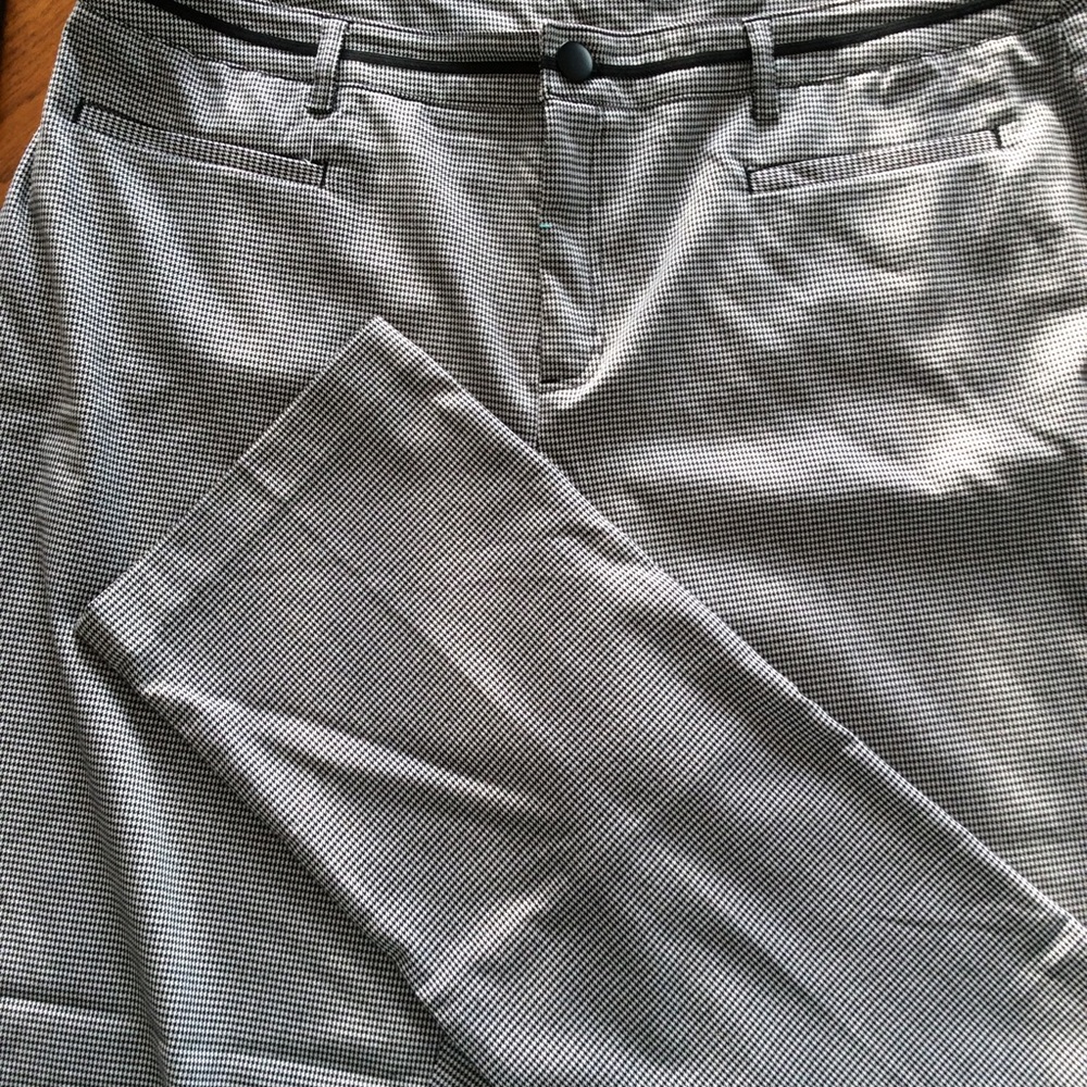 CJ Banks 18W Straight Leg Houndstooth Pants